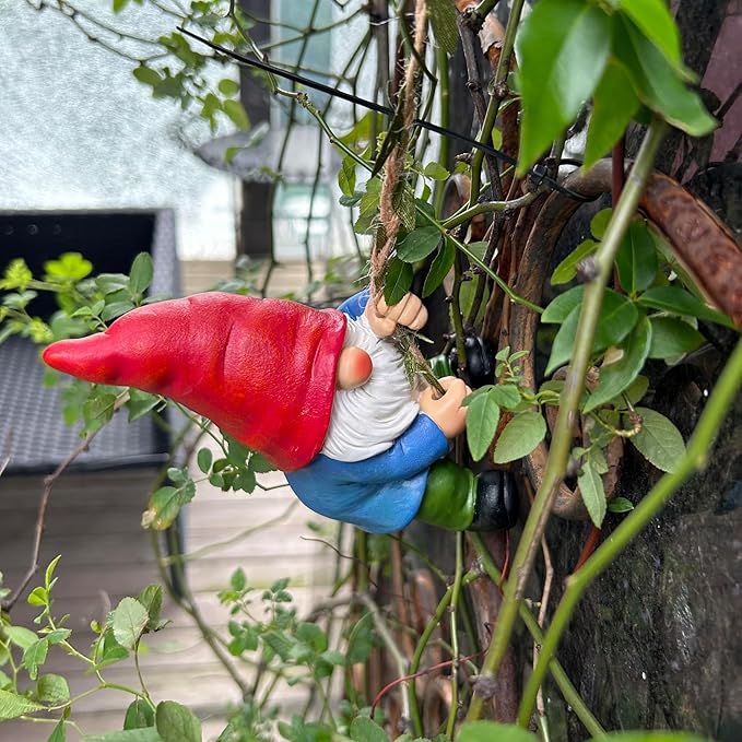 Hanging Gnome Garden Statue Decoration,Climbing Garden Gnomes Statue Figurine Ornament for Indoor Outdoor Home Garden Decor